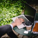 “QUIET BURNOUT” –  KHI SỰ IM LẶNG KHÔNG ĐỒNG NGHĨA LÀ ĐỒNG THUẬN